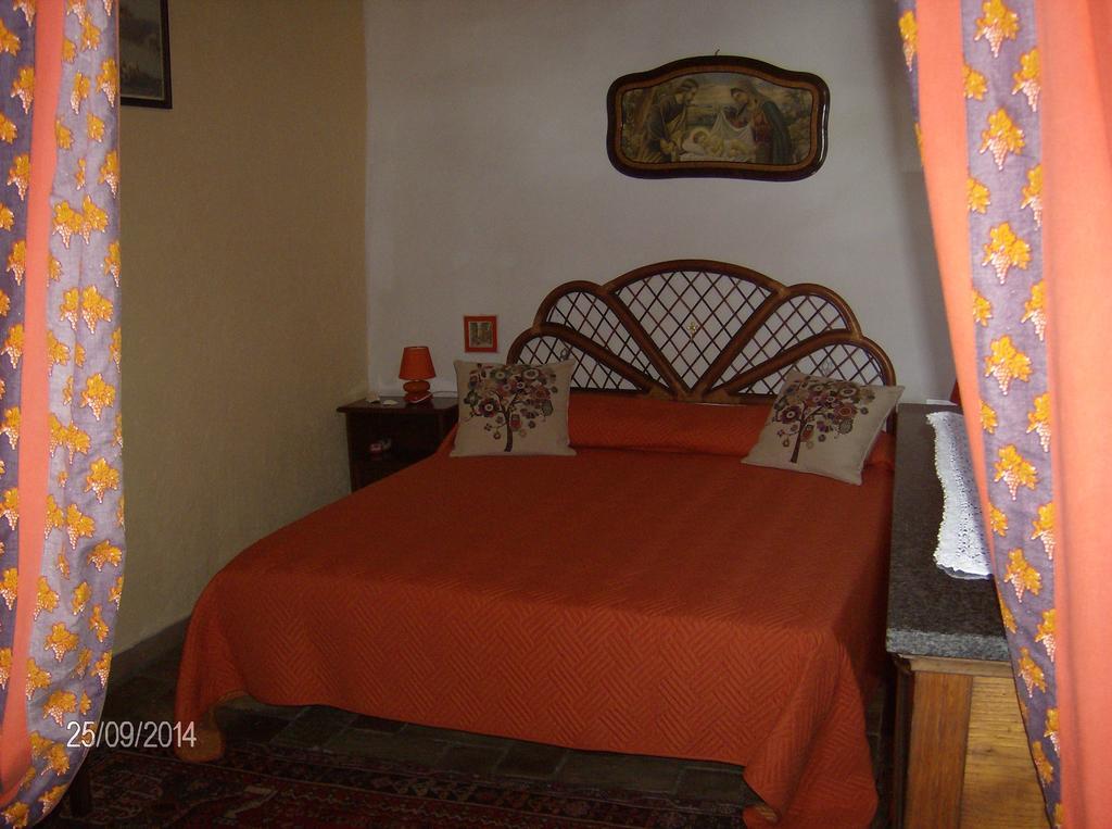 Gerani Rossi Villa Bagnoregio Room photo