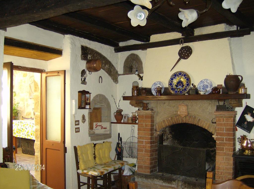 Gerani Rossi Villa Bagnoregio Room photo